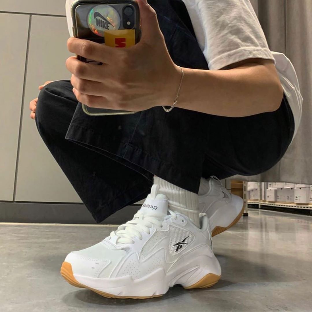 reebok vietnam