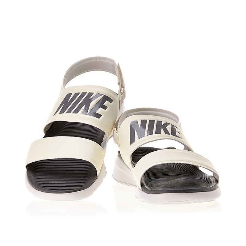  sandal  Nike  Cream White Sneakerholic Vietnam 