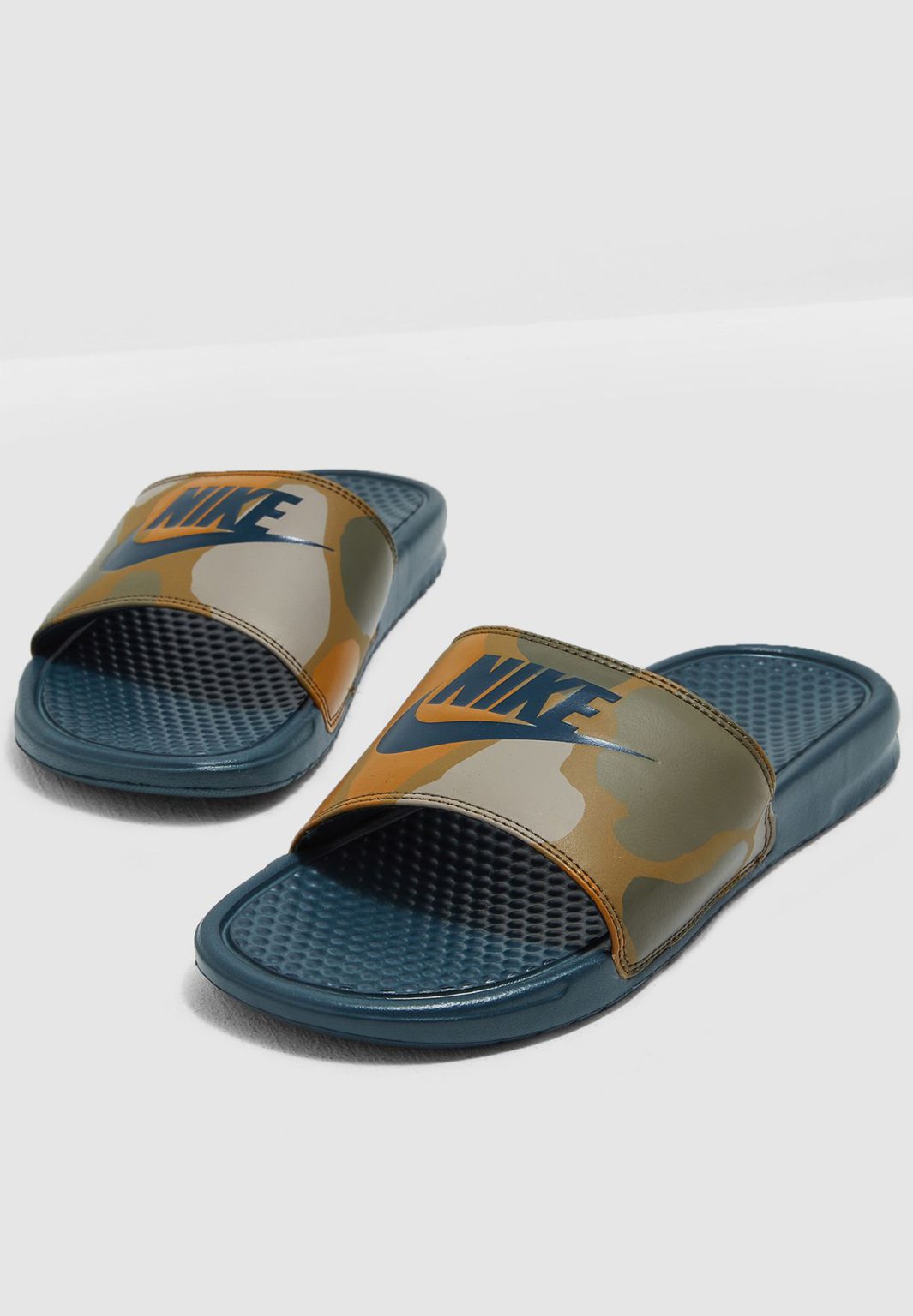 benassi camo