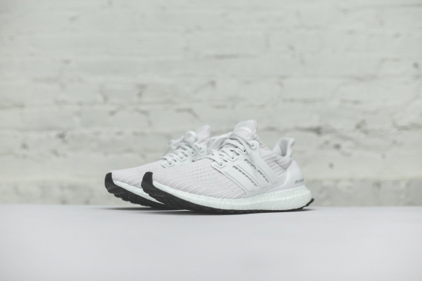 giay-adidas-chinh-hang-ultra-boost-4-0-triple-white