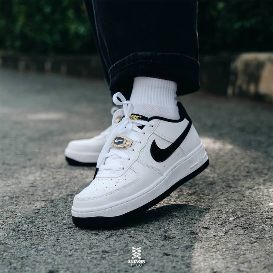 Nike air force ones champs online