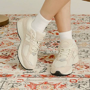 giay-new-balance-2002r-off-white-m2002rcc-chinh-hang-sneakerholic