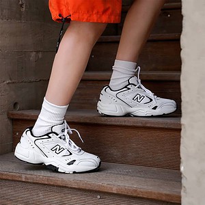 giay-new-balance-452-white-black-wx452sb-chinh-hang-sneakerholic