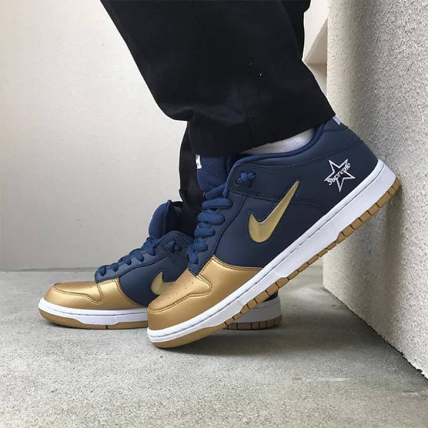 nike-sb-dunk-low-x-supreme-jewel-swoosh-gold-chinh-hang-ck3480-700-sneakerholic