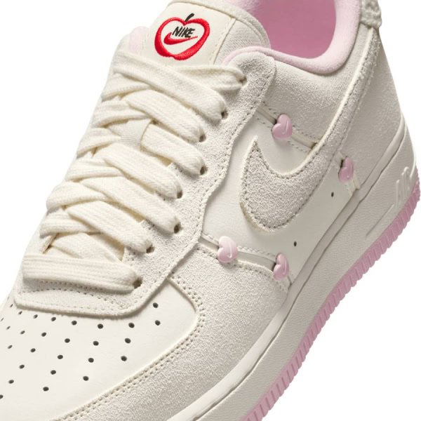 nike-air-force-1-low-valentines-day-2025-hv5992-111-chinh-hang-sneakerholic