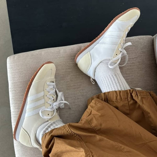 adidas-vs-jog-20-white-tan-chinh-hang-ji2435