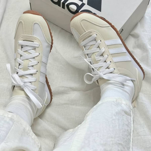 adidas-vs-jog-20-white-tan-chinh-hang-ji2435