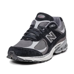 new-balance-2002r-black-grey-chinh-hang-u2002rc