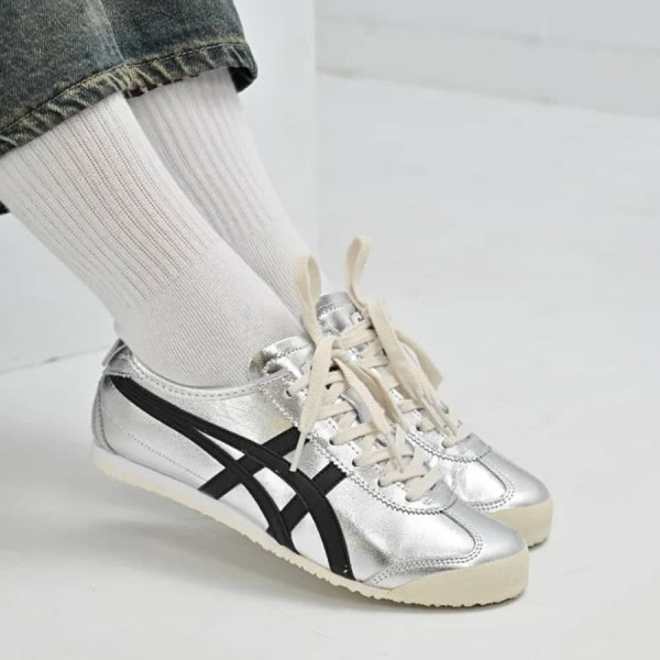 onitsuka-tiger-mexico-66-pure-silver-black-1183B566-020-sneakerholic