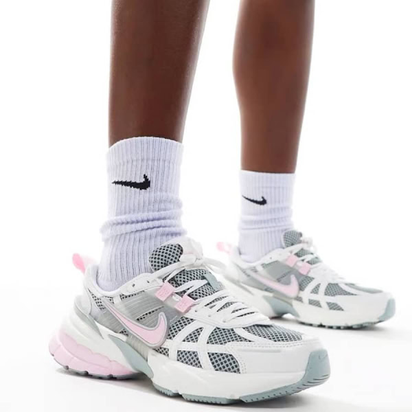 nike-v2k-run-light-pumice-pink-foam-hq4046-001-sneakerholic